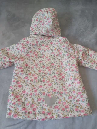 Chaqueta niña floral rosa