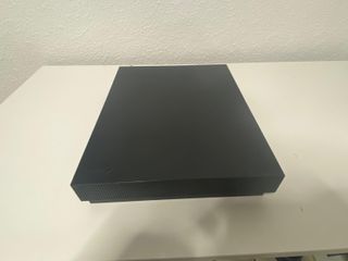 Xbox One X Negra