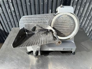 Cortadora Fiambre Profesional Beckers