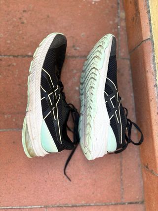 Scarpe Asics da corsa antipronazione