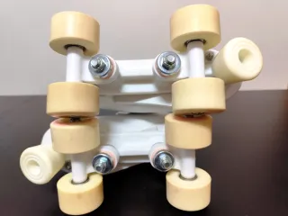 Patins de 4 Rodas marca Oxelo (T.35)