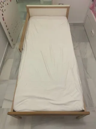 Cama SNIGLAR 70x160 cm con barrera