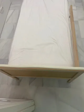 Cama SNIGLAR 70x160 cm con barrera