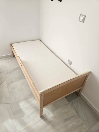 Cama SNIGLAR 70x160 cm con barrera