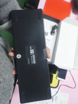 Teclado Mecánico Gaming Negro y Blanco