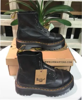 Botas Dr. Martens Talla 38