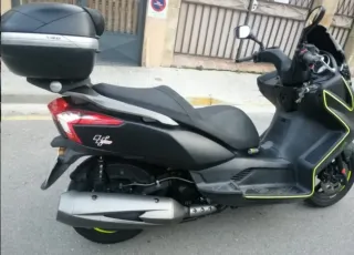 Kymco Superdrink 300i ABS Negra