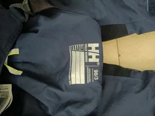 Peto niño Helly Hansen azul y negro