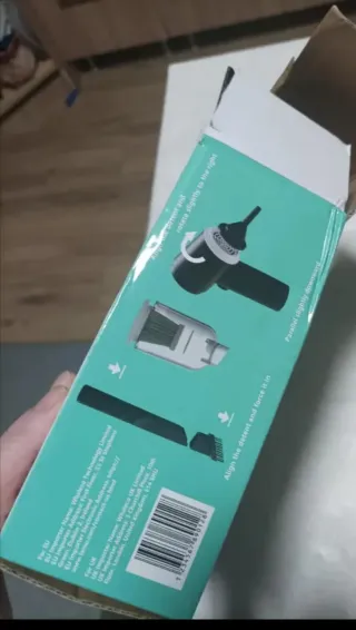 Mini aspirapolvere per auto