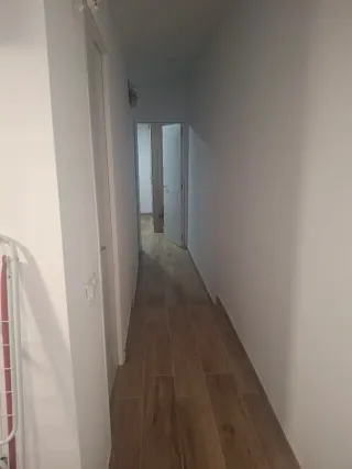 Terreno urbanizable con almacén