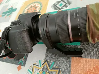 Canon EOS 1200D y teleobjetivo Tamron G1 150-600mm