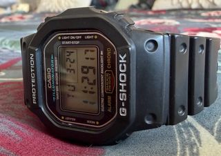 Reloj Casio G-Shock Negro (5600)