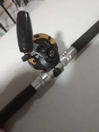 Attrezzatura da pesca Curricán e Brumeo