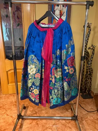 Traje Fallera Azul y Dorado Completo