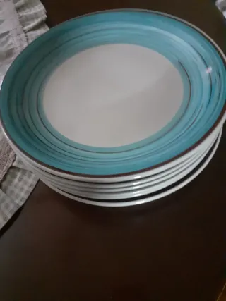 Piatti colorati  6 piani 6 fondi 6 piccoli