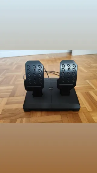 Volante Hori Wireless Racing Wheel Apex PS4