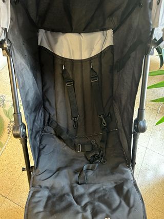 Silla de paseo ligera gris