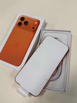 iPhone 17 Pro Max Naranja