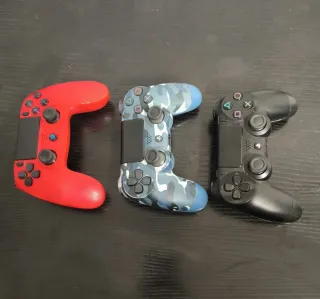 Pack PS4 FAT 500GB: 3 mandos + 5 juegos