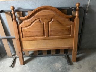 Cabecero y somier cama 105 madera y metal
