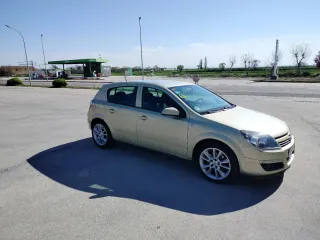 Opel Astra 2006