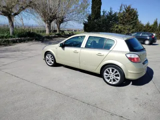 Opel Astra 2006