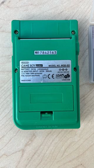 Game Boy Pocket + Funda + juego