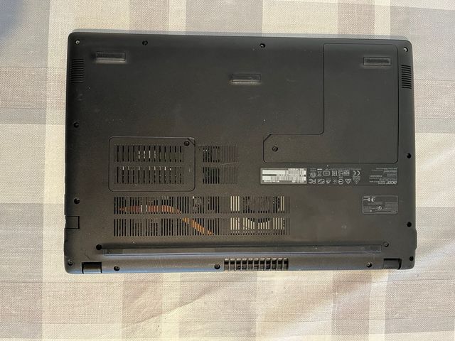 Portátil Acer Aspire A315-21 AMD A4-9120