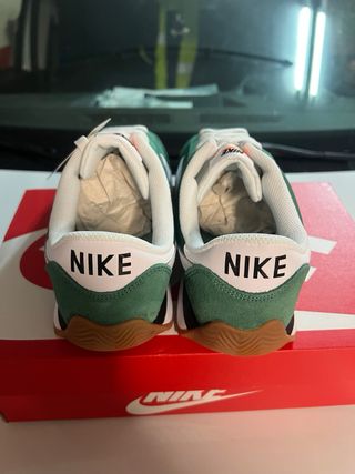 Nike Pacific Verde y Blanco