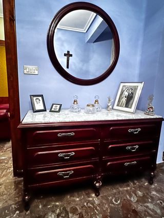 Muebles de madera antiguos