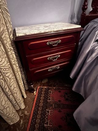 Muebles de madera antiguos