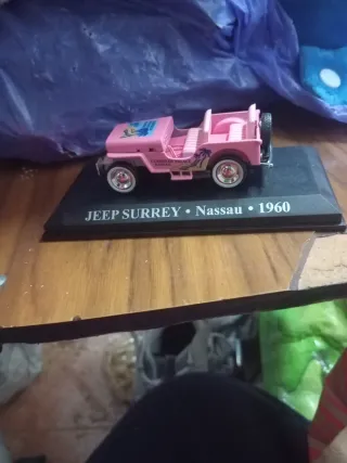 Coche de colección Jeep Surrey 1960
