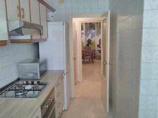 SE ALQUILAN PISOS PARA EMPRESAS,(ALCAÑIZ)