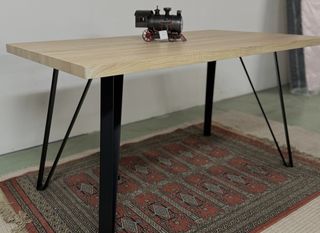 Mesa comedor moderna madera y metal