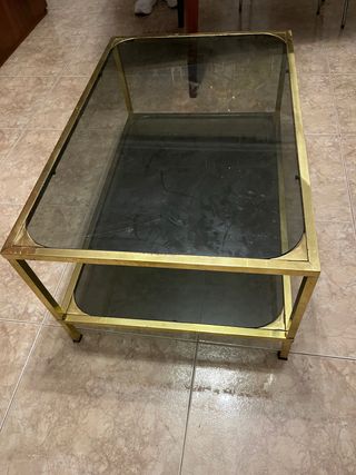 Mesa de centro cristal y metal dorado