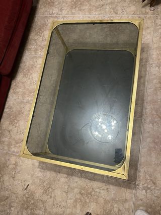 Mesa de centro cristal y metal dorado