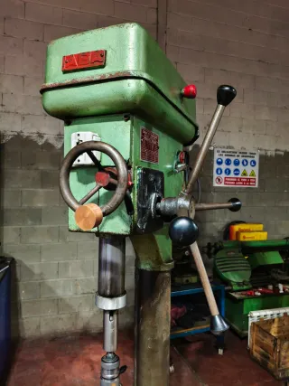 Taladro de columna ASA