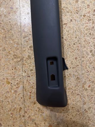 Paragolpes Trasero Opel Vivaro/Nissan/Renault