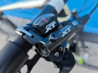 Bicicleta Giant XTC Carbono FOX/XT