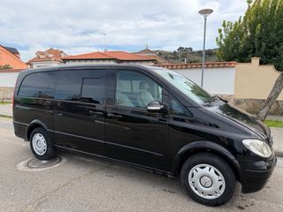 Mercedes-Benz Viano 2011