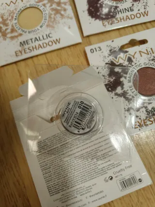 Sombras de ojos WYNIE (varios tonos)