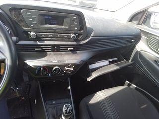 Hyundai i20 1.0 TGDI 48V Essence 74 kW (100 CV)