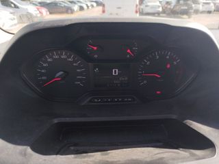 Peugeot Partner Furgon BlueHDi 75 Premium Standard 600kg 55 kW (73 CV)