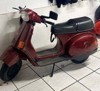 Vespa Cosa 200 LX Rojo