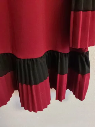 Vestido de chica talla 42-44.