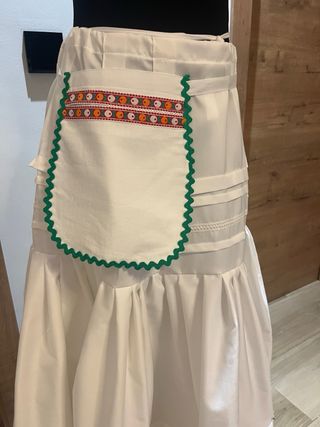 Faltriqueras Baturra Bordadas