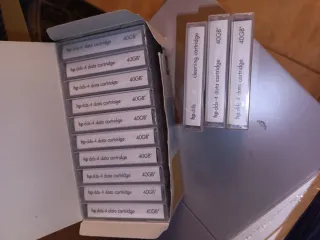 Servidor HP ProLiant ML350 Xeon 2.4 (prestonia)