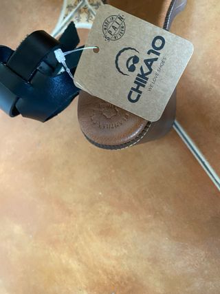 Chika 10 Sandalias Tacón Hebilla Talla 41