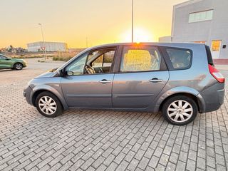 Renault Grand Scenic 2008