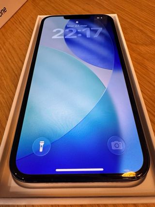 iPhone 13 128GB Space Gray